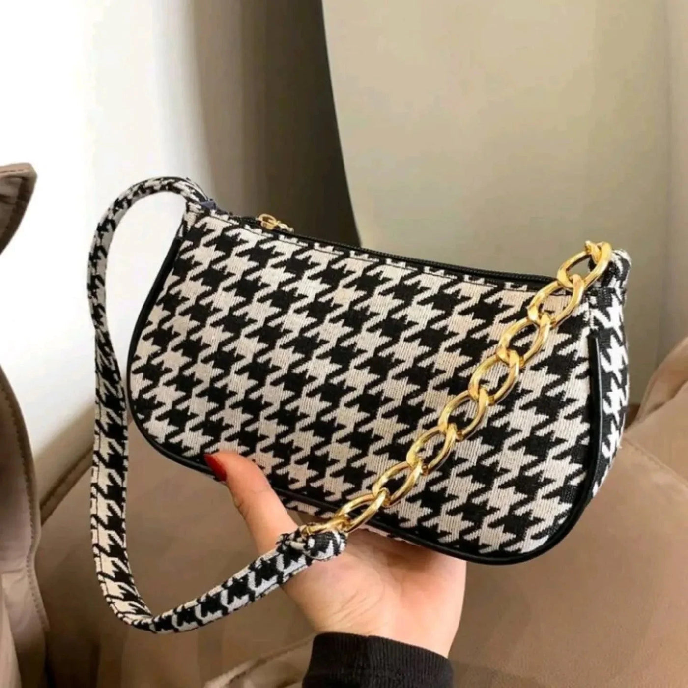 Chic Houndstooth Bag Bags Lush